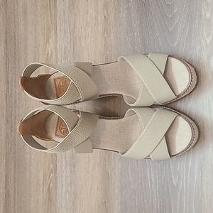 Tory Burch Freida Espadrille sz 9 tan